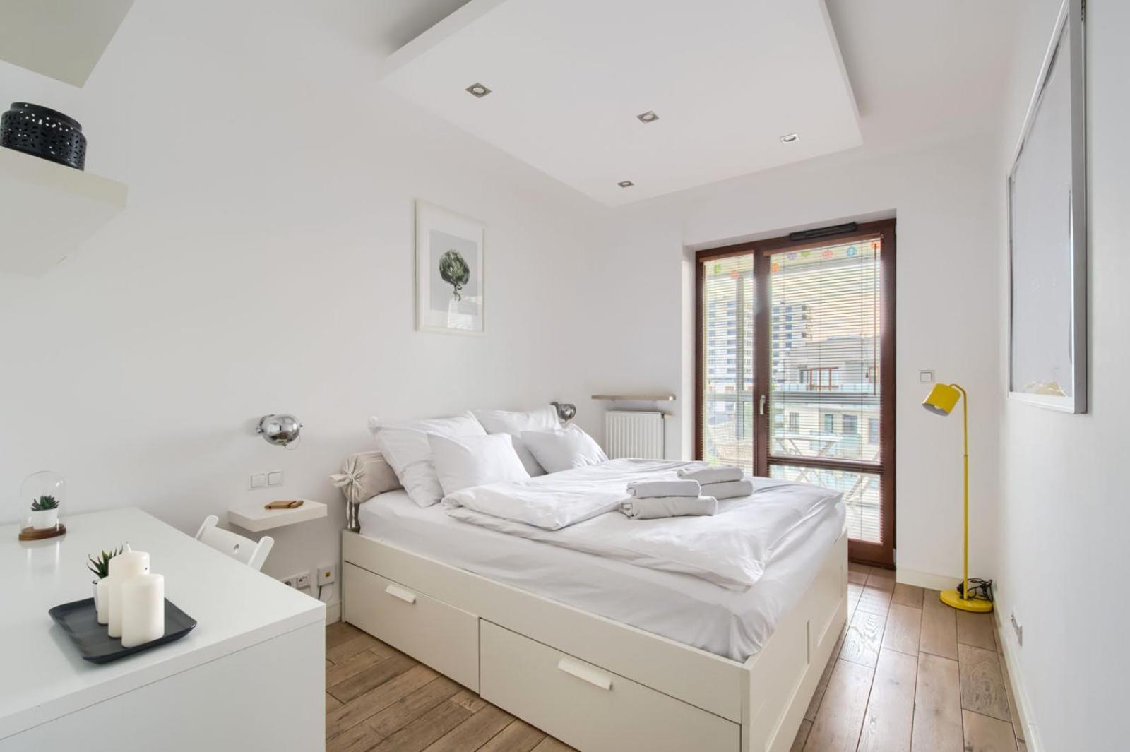 Warsaw Night Apartments Gieldowa Екстер'єр фото